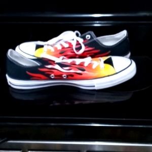 Converse sneakers almost new
